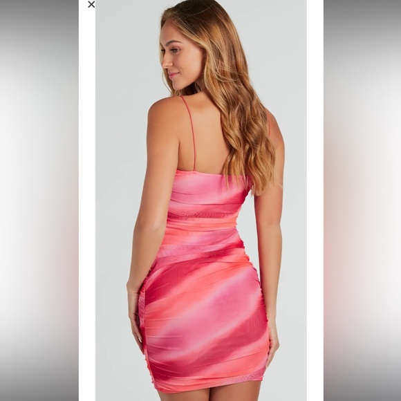 Windsor Daydream Tie-Dye Bodycon Mini Dress Sunset Colors Size M - Picture 4 of 6